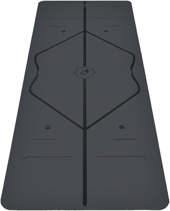 Liforme Original Yoga Mat – Free Yoga Bag Included - Patented Alignment System, Warrior-like Grip, Non-slip, Eco-friendly and Biodegradable, sweat-resistant...
